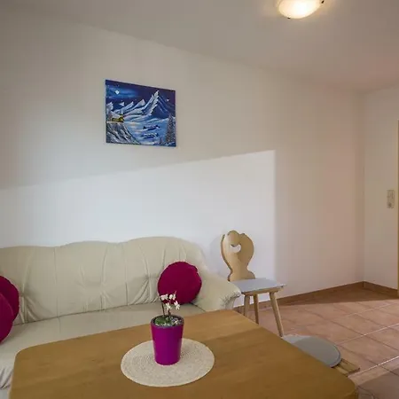 Karakas Apartment